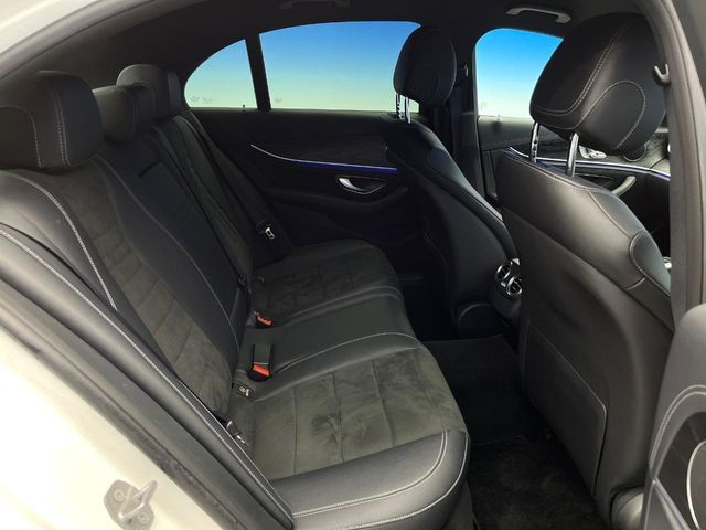 MERCEDES BENZ E class sedan