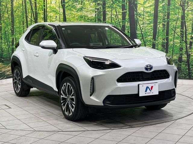YARIS CROSS HYBRID