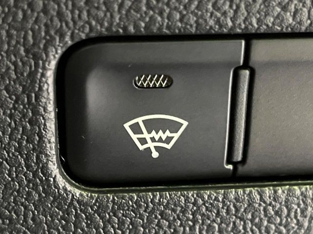 PRIUS 4WD