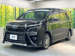 VOXY HYBRID