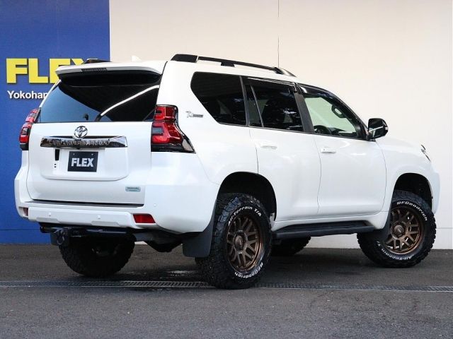 LANDCRUISER PRADO