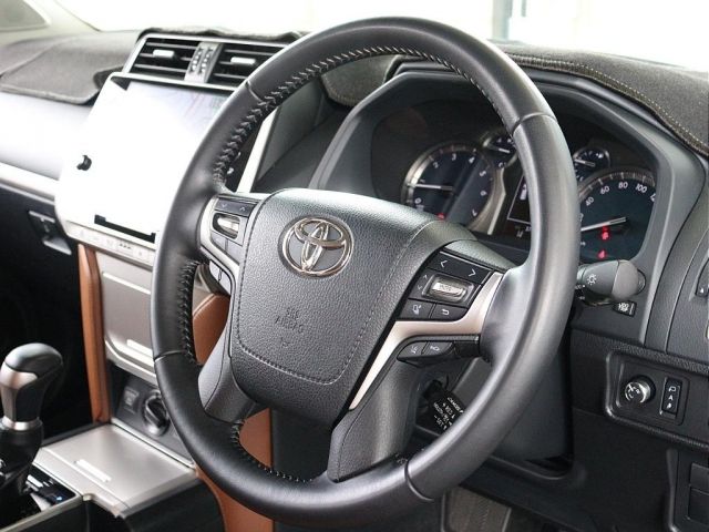 LANDCRUISER PRADO