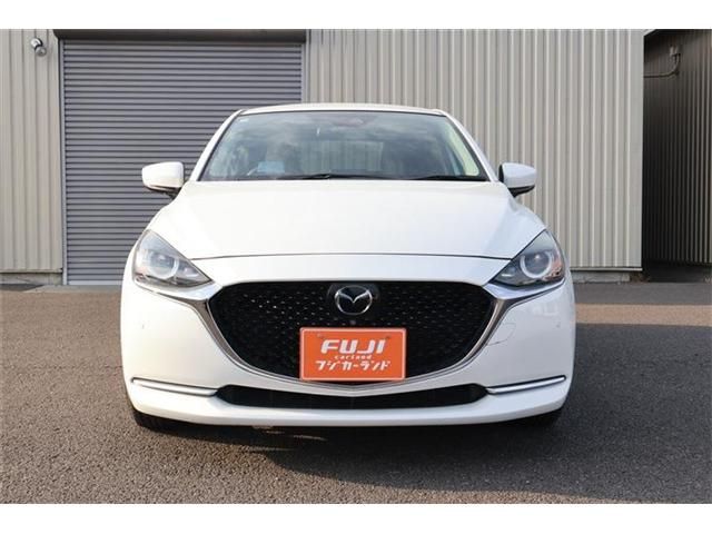 MAZDA2