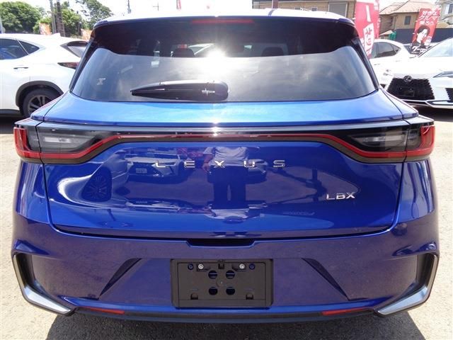 LEXUS LBX