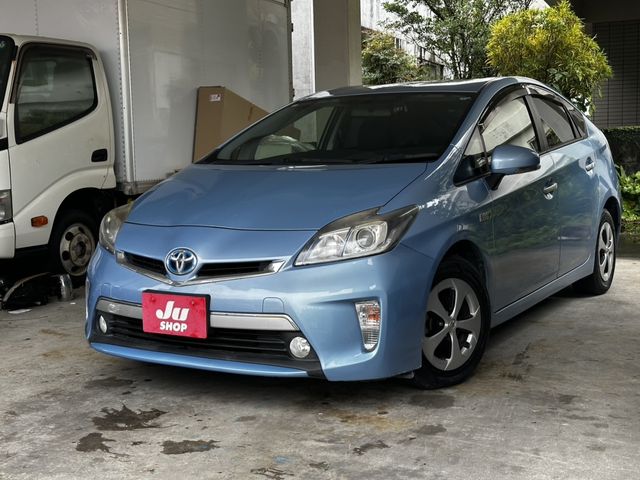 PRIUS PHV