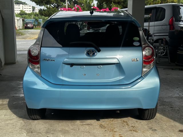AQUA
