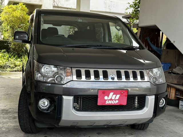 DELICA D:5 2WD