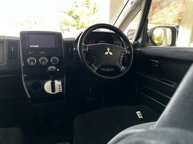DELICA D:5 2WD