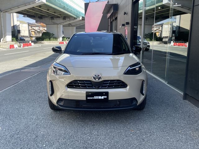 YARIS CROSS HYBRID