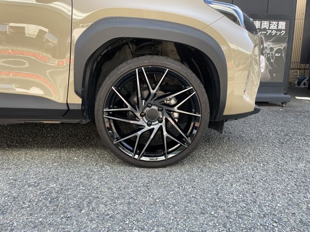 YARIS CROSS HYBRID