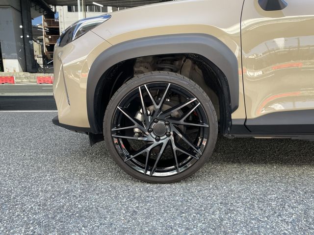 YARIS CROSS HYBRID