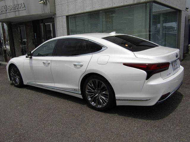 LEXUS LS500h