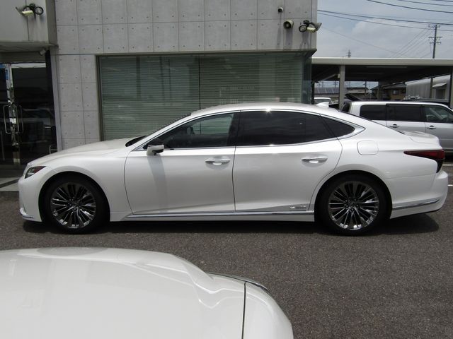 LEXUS LS500h