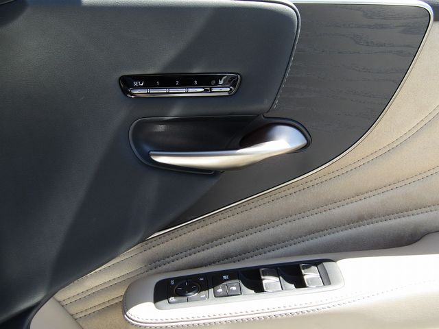 LEXUS LS500h