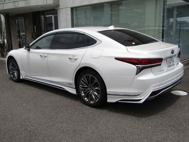 LEXUS LS500h