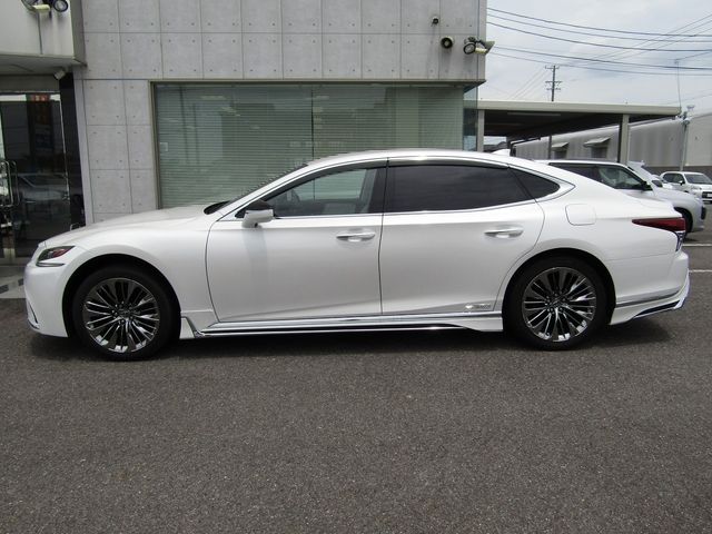 LEXUS LS500h