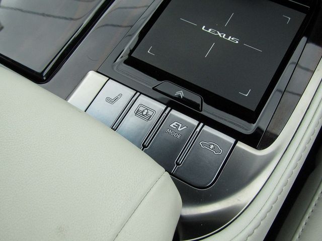 LEXUS LS500h