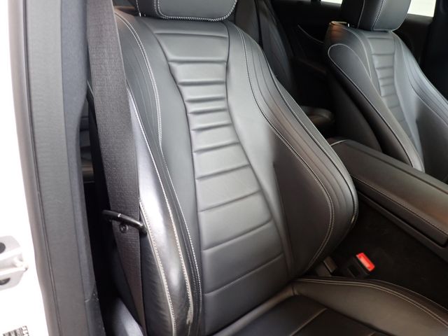 MERCEDES BENZ E class sedan