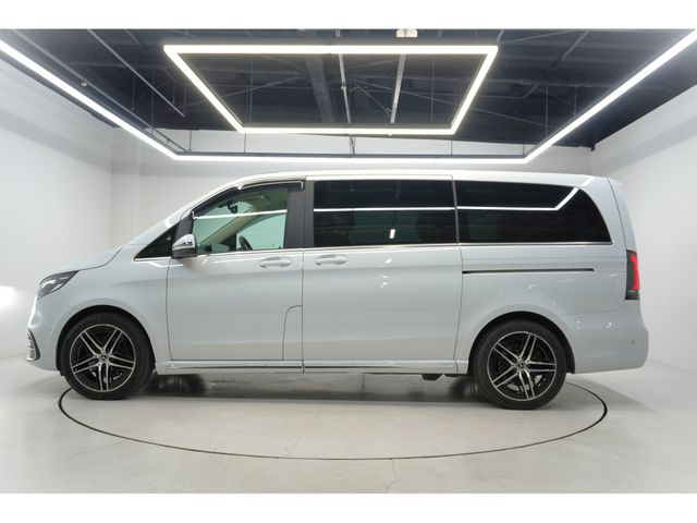 MERCEDES BENZ V class