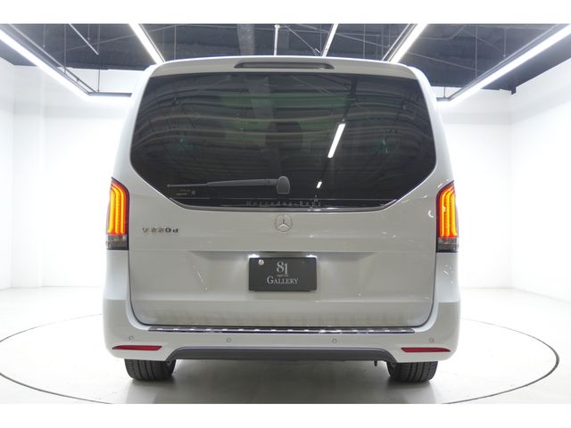 MERCEDES BENZ V class