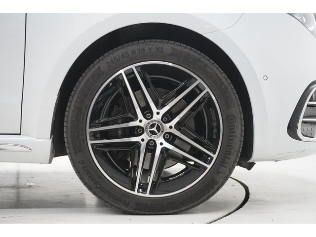 MERCEDES BENZ V class