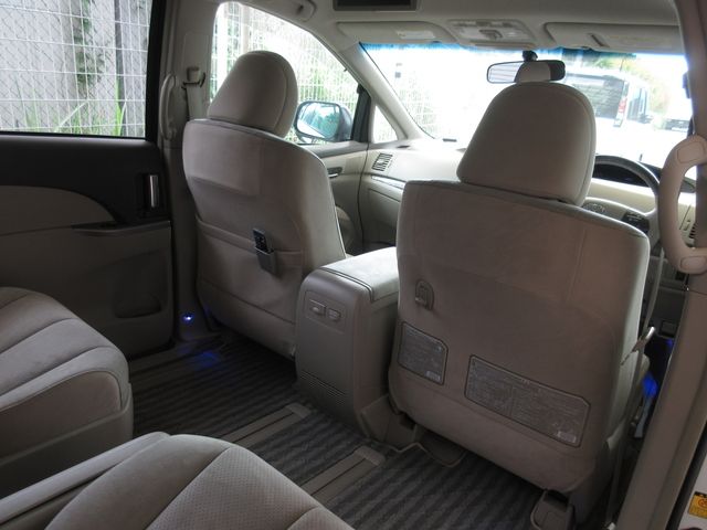 ESTIMA HYBRID 4WD