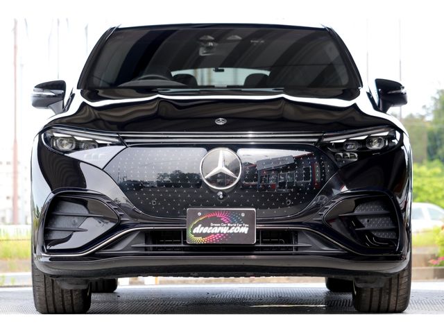 MERCEDES BENZ EQS SUV
