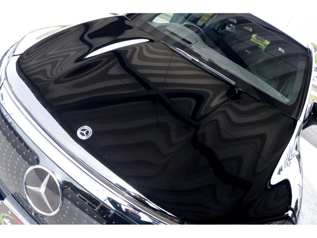 MERCEDES BENZ EQS SUV