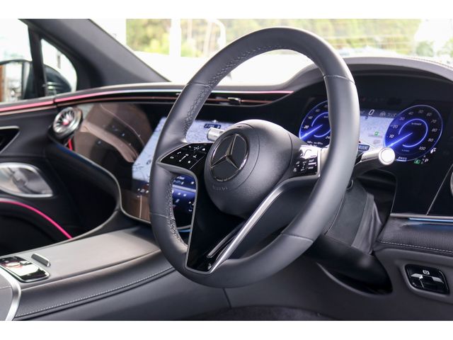 MERCEDES BENZ EQS SUV