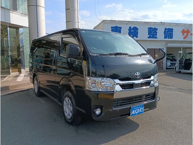HIACE van 4WD