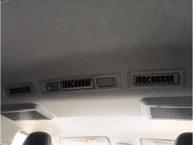 HIACE van 4WD