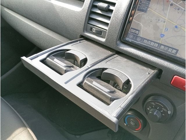 HIACE van 4WD