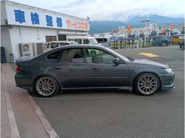 LEGACY B4