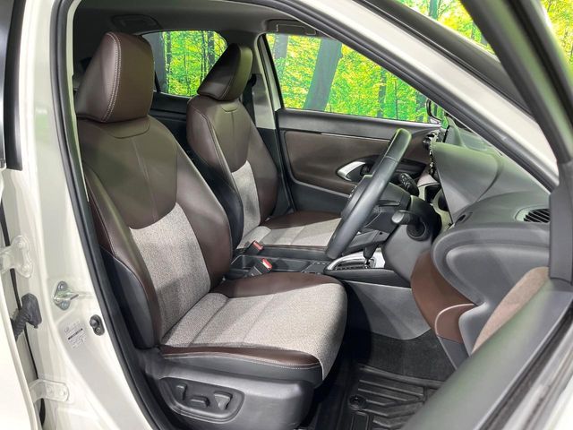 YARIS CROSS HYBRID