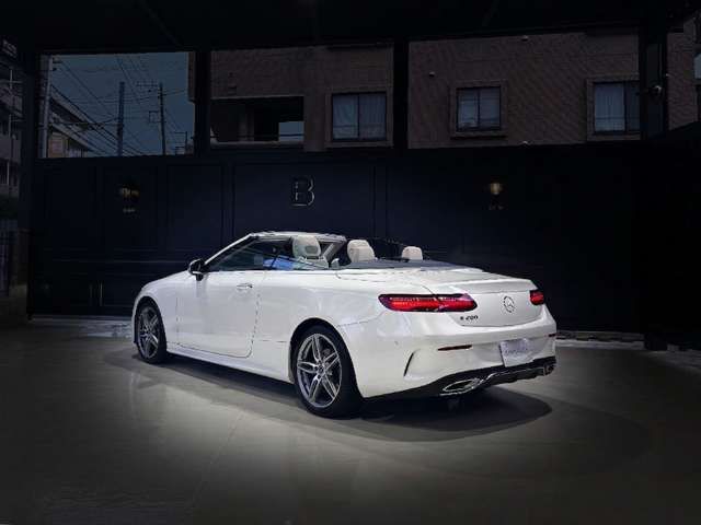 MERCEDES BENZ E class open