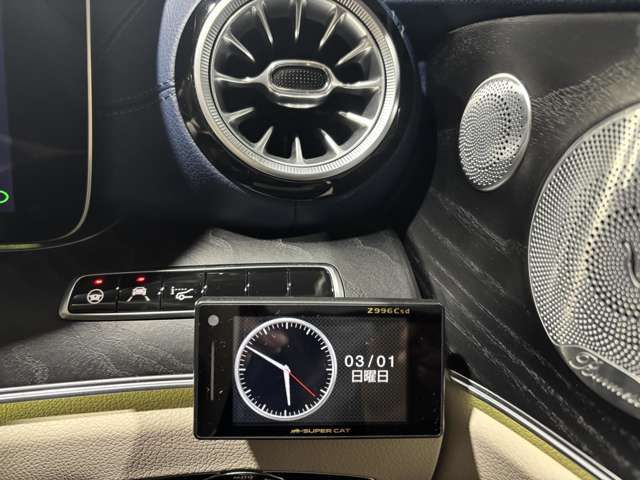 MERCEDES BENZ E class open