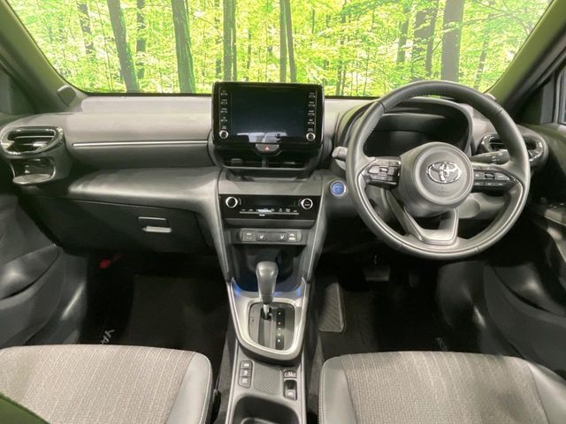 YARIS CROSS HYBRID