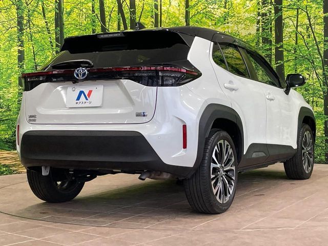 YARIS CROSS HYBRID