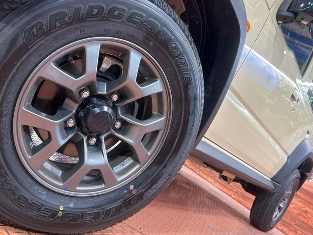 JIMNY NOMADE