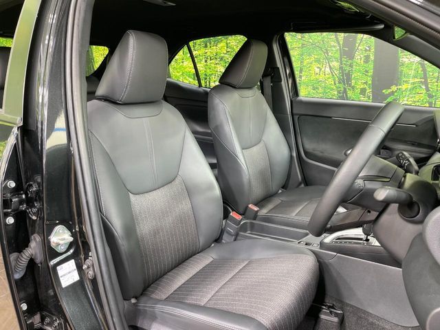 YARIS CROSS HYBRID