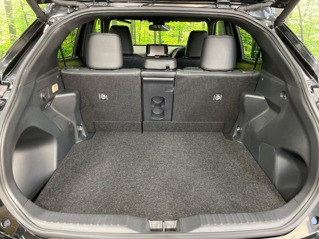 YARIS CROSS HYBRID