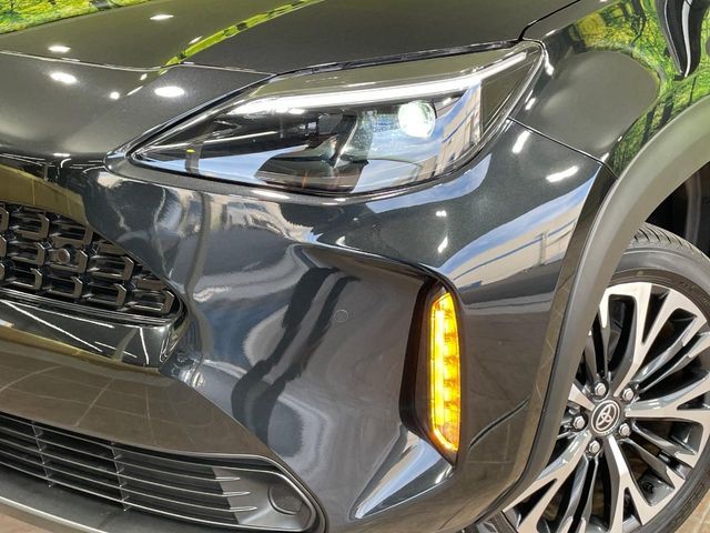 YARIS CROSS HYBRID