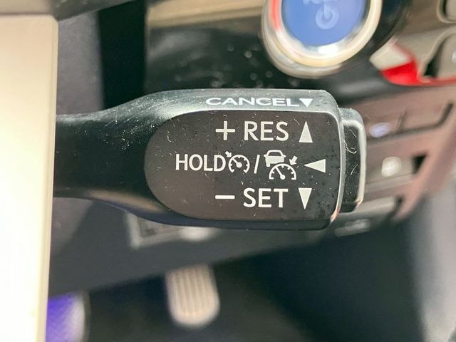 PRIUS 4WD
