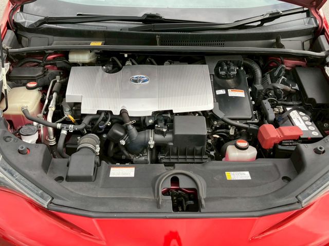 PRIUS 4WD