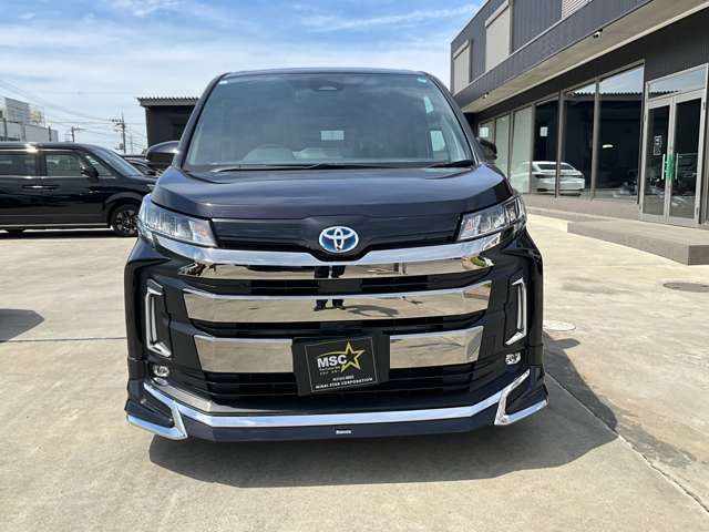 NOAH HYBRID 4WD