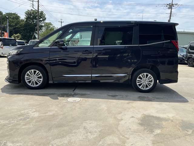 NOAH HYBRID 4WD
