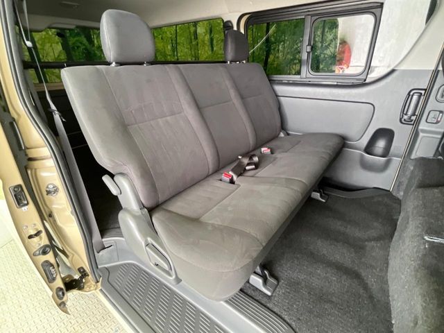 HIACE van 2WD