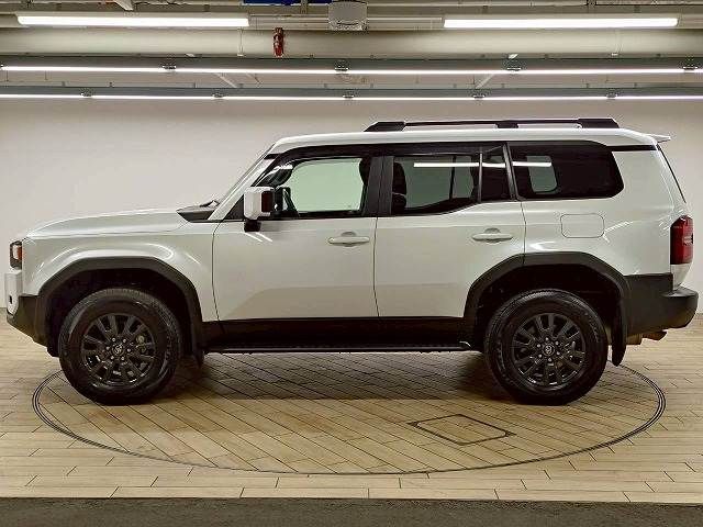 LANDCRUISER 250