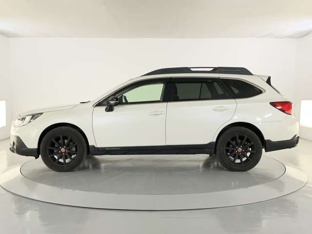 LEGACY OUTBACK
