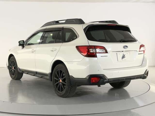 LEGACY OUTBACK